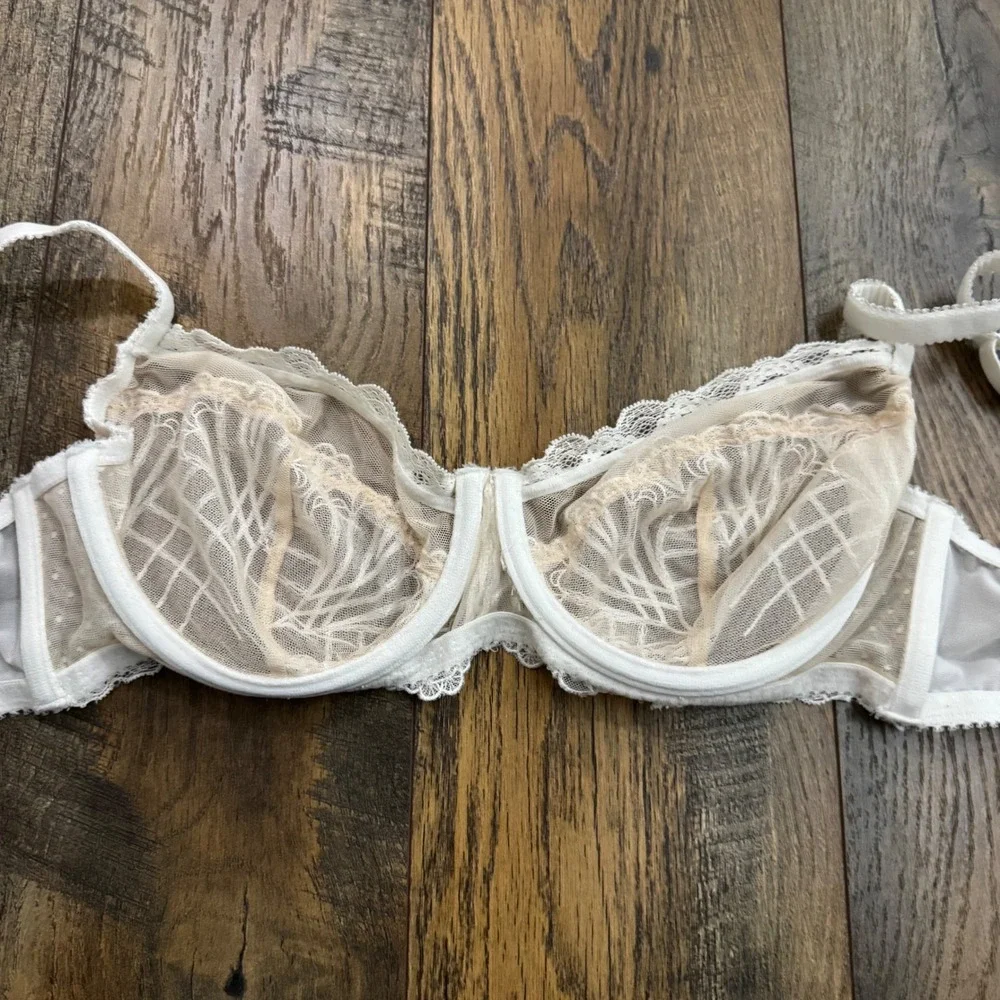 Dorina White Lace Sheer Mesh Underwire Bra 36D Floral Unlined Fairy Wedding - Picture 6 of 7